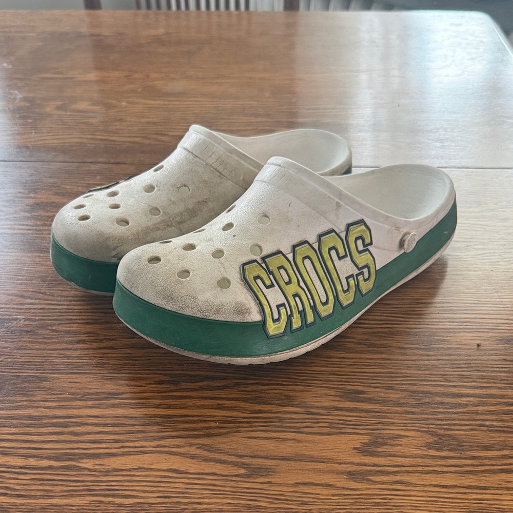 CROCS White and Green Slippers